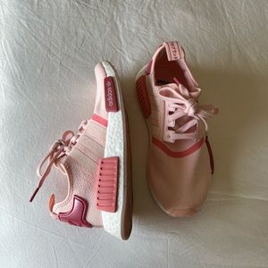 Adidas NMD R1  Icy Pink